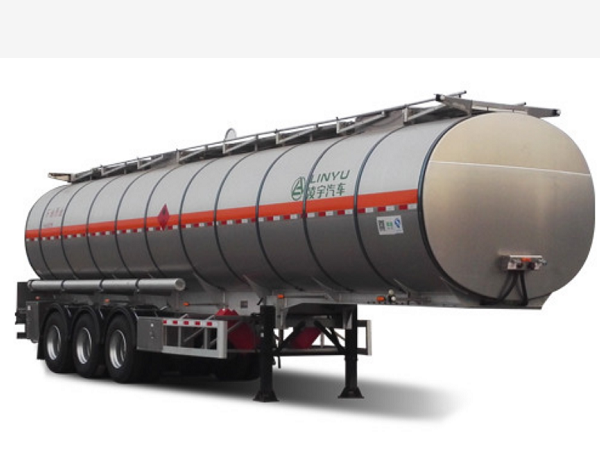 鋁合金罐車會(huì)完全替代鋼罐車嗎？油品運(yùn)輸誰能贏到