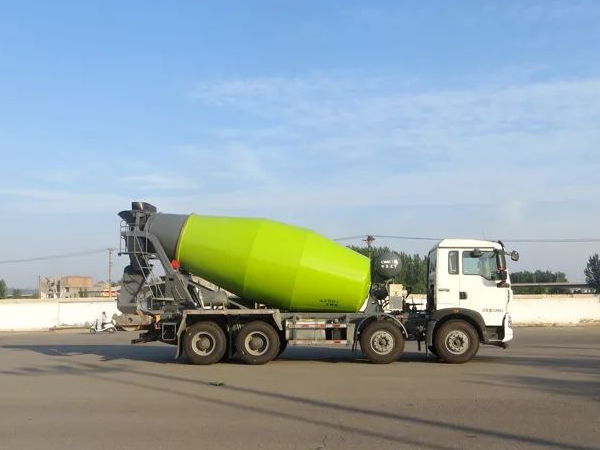 你們要的這款凌宇車國(guó)六攪拌車來了，真的是寶藏！