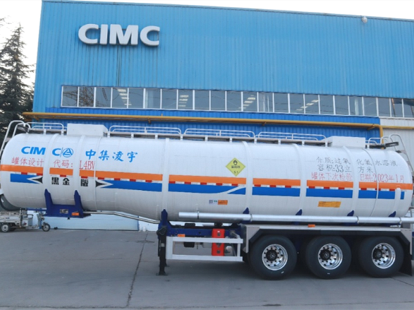 雙氧水運(yùn)輸怎么選？這款液罐告訴你答案！